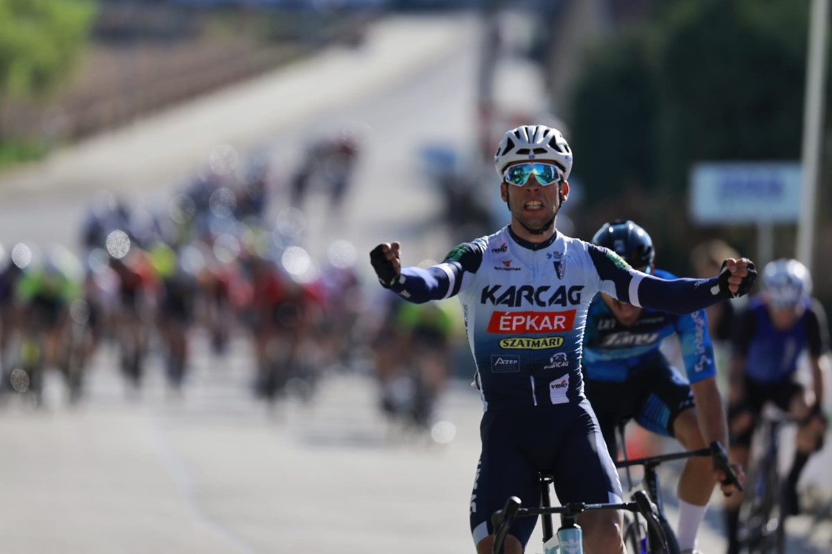 WhatsApp Image 2025-04-19 at 17.53.10.jpg